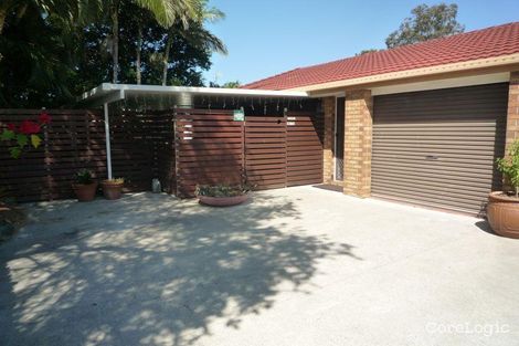 Property photo of 2/10 Morinda Way Labrador QLD 4215