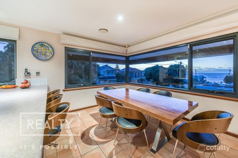 Property photo of 15 Belhus Drive Trigg WA 6029