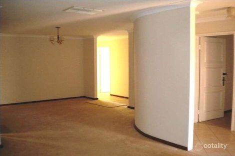 Property photo of 6 Richardson Arcade Winthrop WA 6150