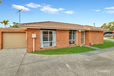 Property photo of 1/3 Osborn Grove Pakenham VIC 3810