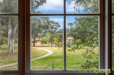 Property photo of 12 Griffith Place Kambah ACT 2902