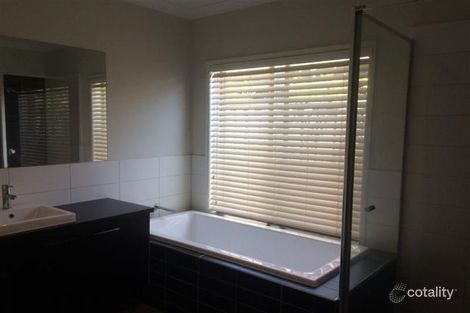 Property photo of 21 Malibu Boulevard Point Cook VIC 3030