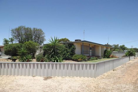 26 Memorial Ave, Dowerin, WA 6461