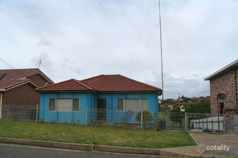 17 Gilgandra St, Lake Heights, NSW 2502