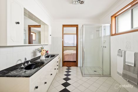 Property photo of 58 Koloona Avenue Figtree NSW 2525