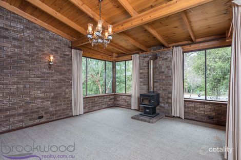 Property photo of 10 Glenwood Avenue Glen Forrest WA 6071