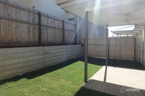 Property photo of 82 Flora Terrace Pimpama QLD 4209