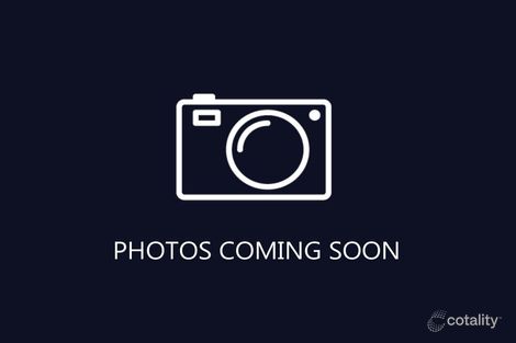 Property photo of 15 Blandford Crescent Narre Warren South VIC 3805