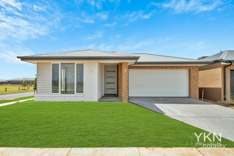 30 Ravenscraig Dr, Strathtulloh, VIC 3338