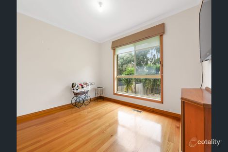 Property photo of 22 St Bernards Crescent Lynbrook VIC 3975