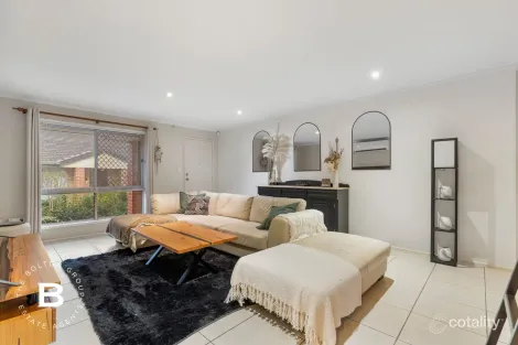 Property photo of 4/4 Rosegum Place Redbank Plains QLD 4301