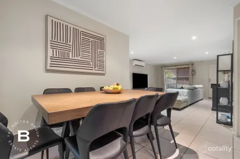 Property photo of 4/4 Rosegum Place Redbank Plains QLD 4301