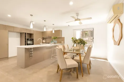 Property photo of 6 Alexander Close Mackenzie QLD 4156