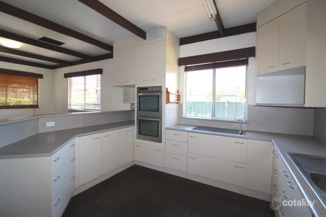 1 Boyd Pde, Pioneer, QLD 4825