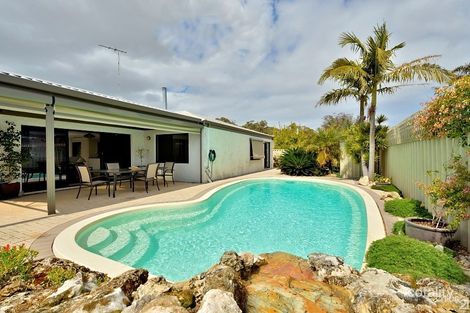 38 Oakmont Ave, Meadow Springs, WA 6210