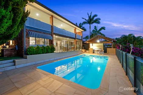 51 Boomerang Cres, Bundall, QLD 4217