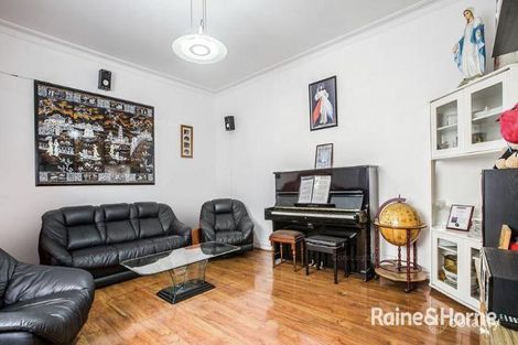 Property photo of 40 Johnson Street Reservoir VIC 3073