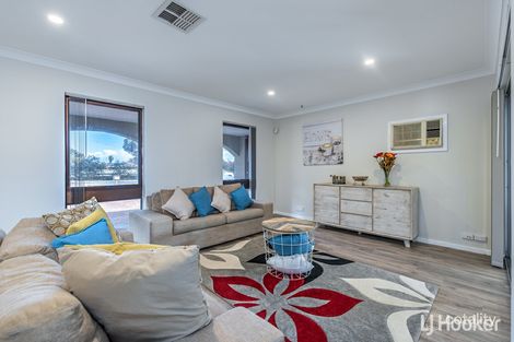 Property photo of 30 Alidade Way Beldon WA 6027