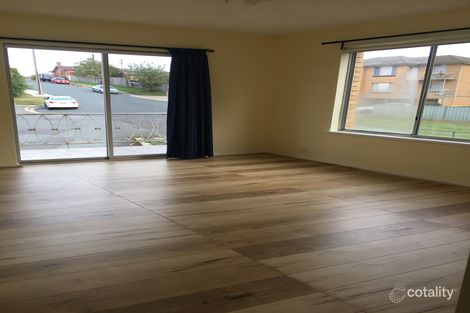 Property photo of 2/3 Velacia Place Queanbeyan NSW 2620