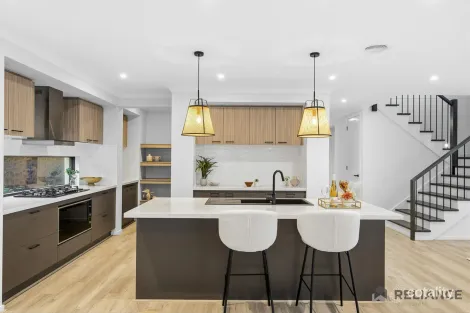 Property photo of 18 Barolo Loop Sunbury VIC 3429