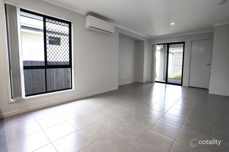 Property photo of 20 Sovereign Drive Deebing Heights QLD 4306