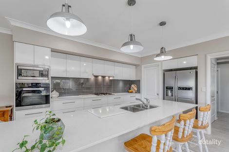 Property photo of 23 Azure Avenue Dubbo NSW 2830