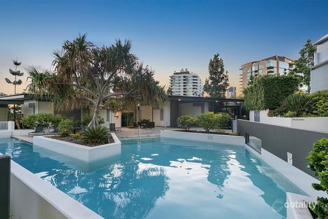 Property photo of 15/89 Lambert Street Kangaroo Point QLD 4169