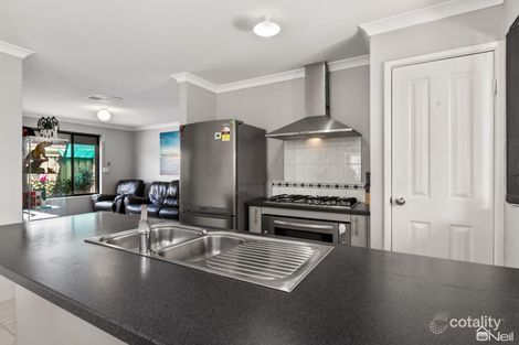 Property photo of 5 Smailes Elbow Brookdale WA 6112