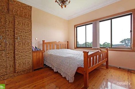 Property photo of 33 Bent Street Warrawong NSW 2502