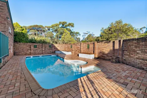 Property photo of 16 Blue Bell Place Heathcote NSW 2233