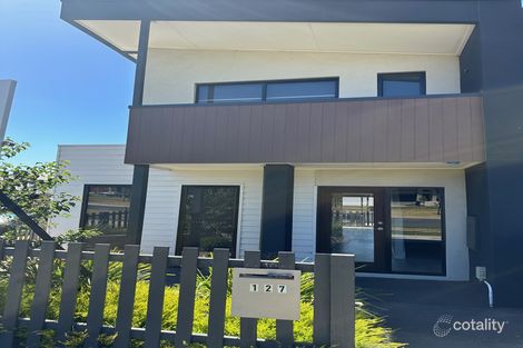 127 YANN DR, WOLLERT, VIC 3750