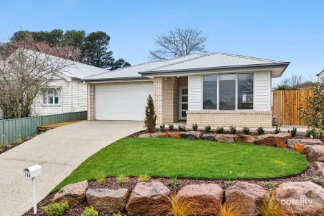 104 EDGECOMBE ST, KYNETON, VIC 3444