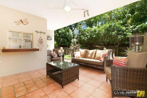 Property photo of 2/101 Junction Road Clayfield QLD 4011