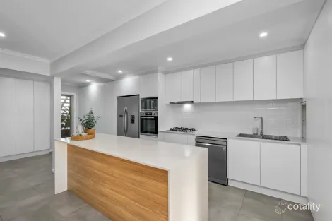 Property photo of 34 Kitchener Road Pimlico QLD 4812