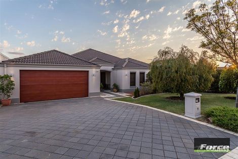 Property photo of 11 Monaro Way Hocking WA 6065