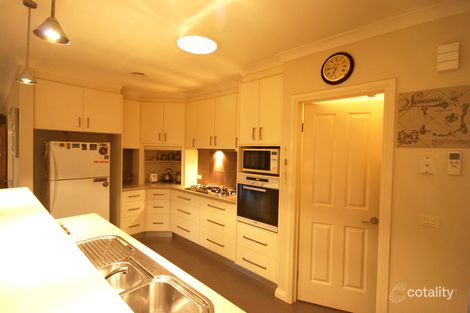 Property photo of 121 Waranga Drive Kialla VIC 3631
