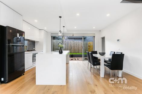 Property photo of 2B Cartwright Street Oak Park VIC 3046