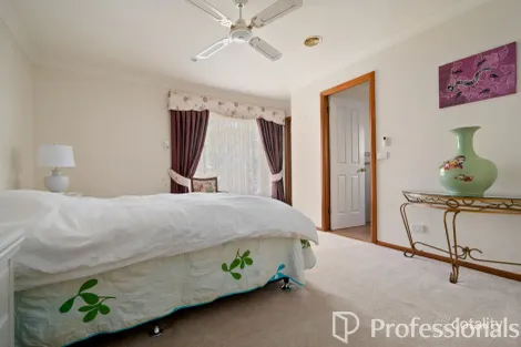 Property photo of 31 Willow Drive Kelso NSW 2795