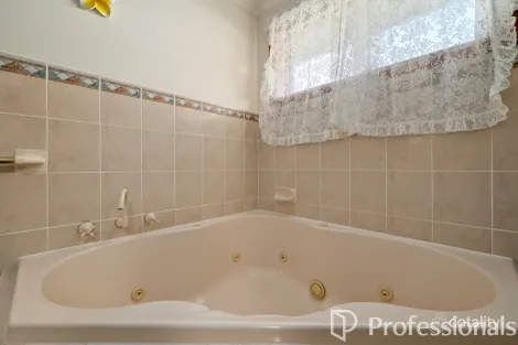 Property photo of 31 Willow Drive Kelso NSW 2795