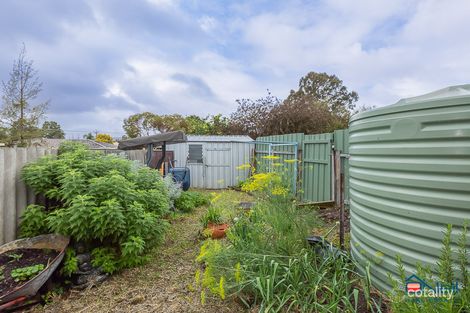 Property photo of 6A Glenhurst Court Camillo WA 6111