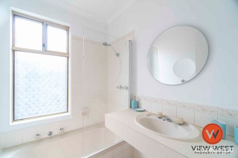 3/39 Mosaic St E, Shelley, WA 6148