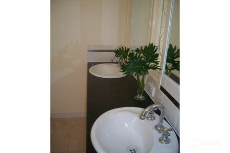 48 Alec Ave, Mermaid Waters, QLD 4218