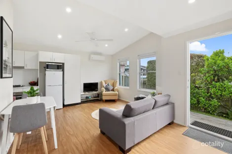 70 Rickard Rd, North Narrabeen, NSW 2101