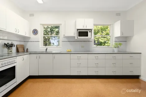 Property photo of 4 Alamein Avenue Narraweena NSW 2099