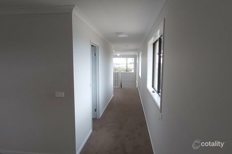 Property photo of 8 Copper Beech Road Beaconsfield VIC 3807