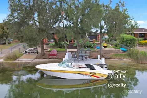 Property photo of 19 Thora Street Sussex Inlet NSW 2540