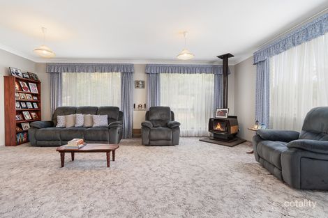 Property photo of 42 Heatherbrae Parade Orange NSW 2800