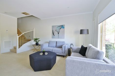 Property photo of 15 Kirren Close Cranbourne VIC 3977