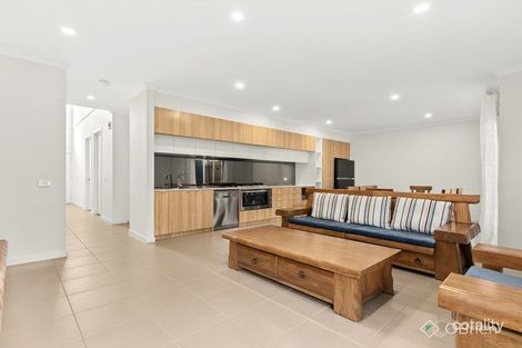 Property photo of 11/6 Benwerrin Drive Wantirna VIC 3152