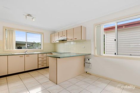 Property photo of 50 Melaleuca Crescent Kanahooka NSW 2530